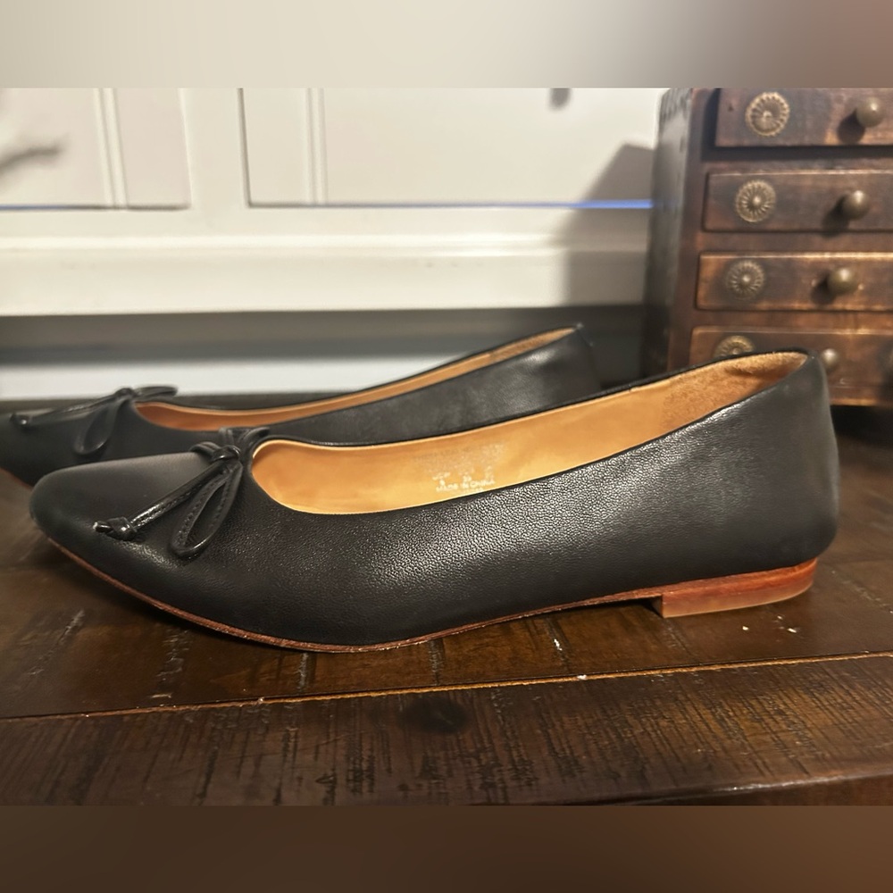 Quince Black Pointed Toe Bow Flats - Picture 3 of 7